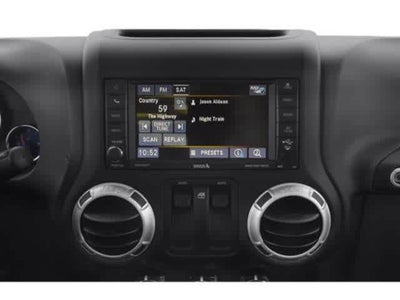 Jeep Wrangler Sahara 2015