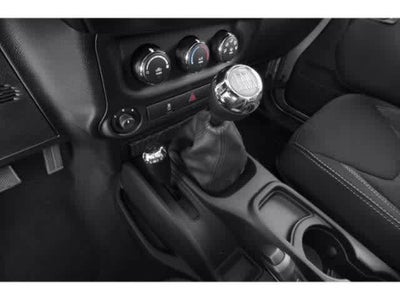 Jeep Wrangler Sahara 2015