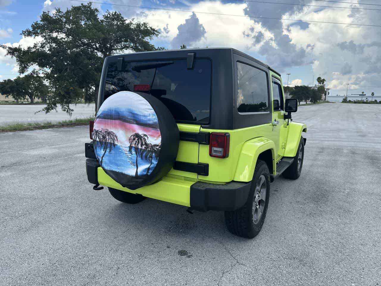 Jeep Wrangler Sahara 2016