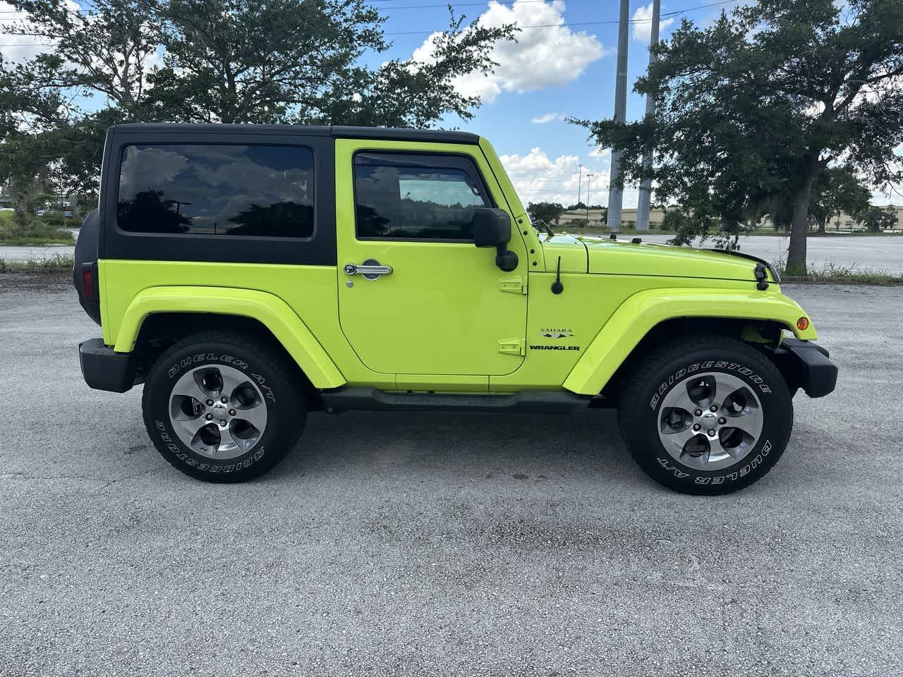 Jeep Wrangler Sahara 2016