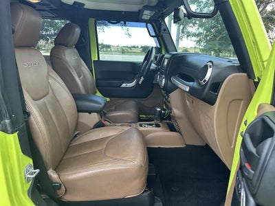 Jeep Wrangler Sahara 2016