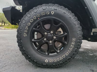 Jeep Wrangler Willys 4x4 2021