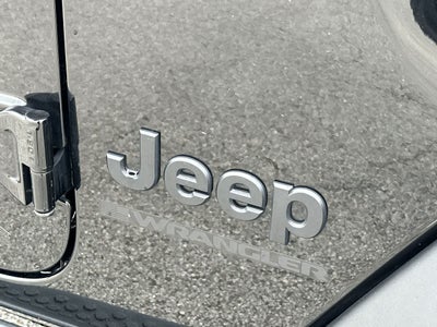 Jeep Wrangler Sport S de 2 puertas y tracción 4x4, modelo 2023