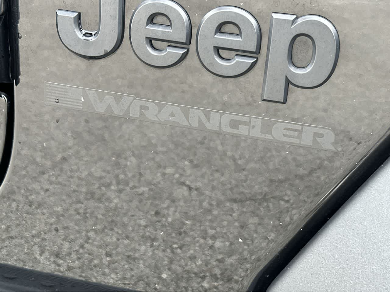 Jeep Wrangler Sport S de 2 puertas y tracción 4x4, modelo 2023
