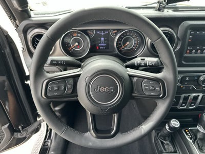 Jeep Wrangler Sport S de 2 puertas y tracción 4x4, modelo 2023