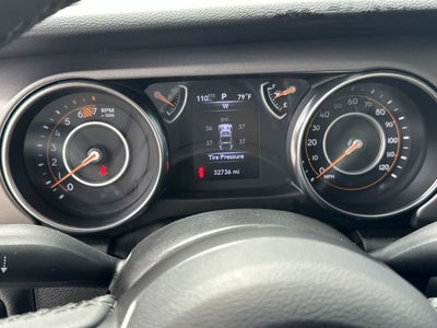 Jeep Wrangler Sport S de 2 puertas y tracción 4x4, modelo 2023