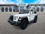 Jeep Wrangler Sport S de 2 puertas y tracción 4x4, modelo 2023