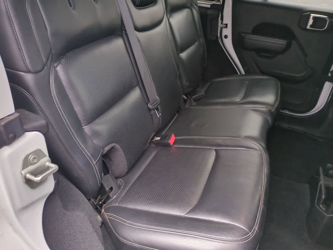 Jeep Wrangler Willys de 4 puertas y tracción 4x4, 2023