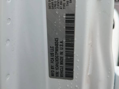 Jeep Wrangler Willys de 4 puertas y tracción 4x4, 2023