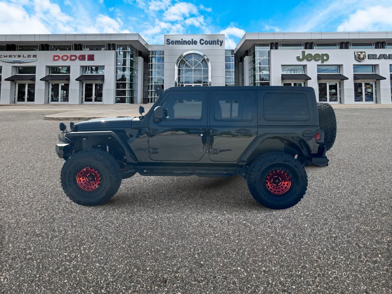 Jeep Wrangler Unlimited Willys 4x4 de 2021
