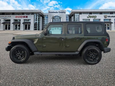 Jeep Wrangler Unlimited Willys Sport 4x4 2022