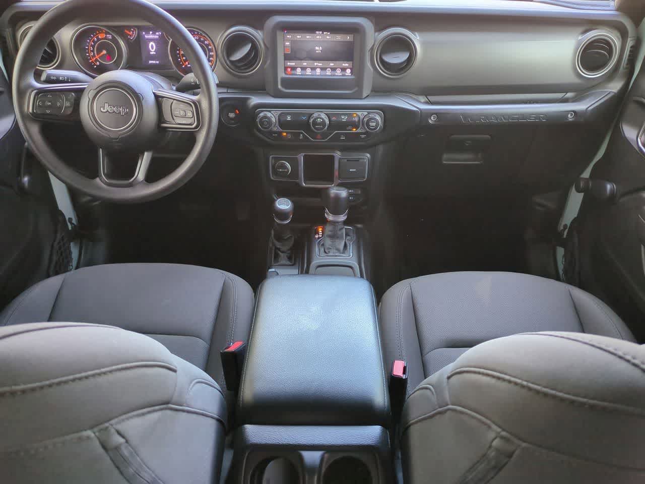 Jeep Wrangler 4 puertas Sport 4x4 2023