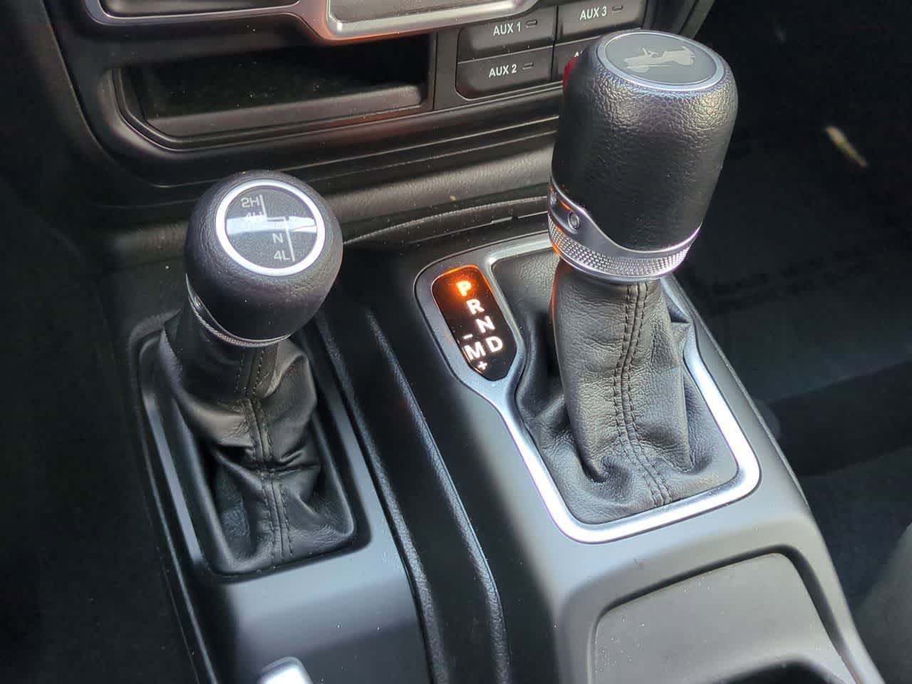 Jeep Wrangler 4 puertas Sport 4x4 2023