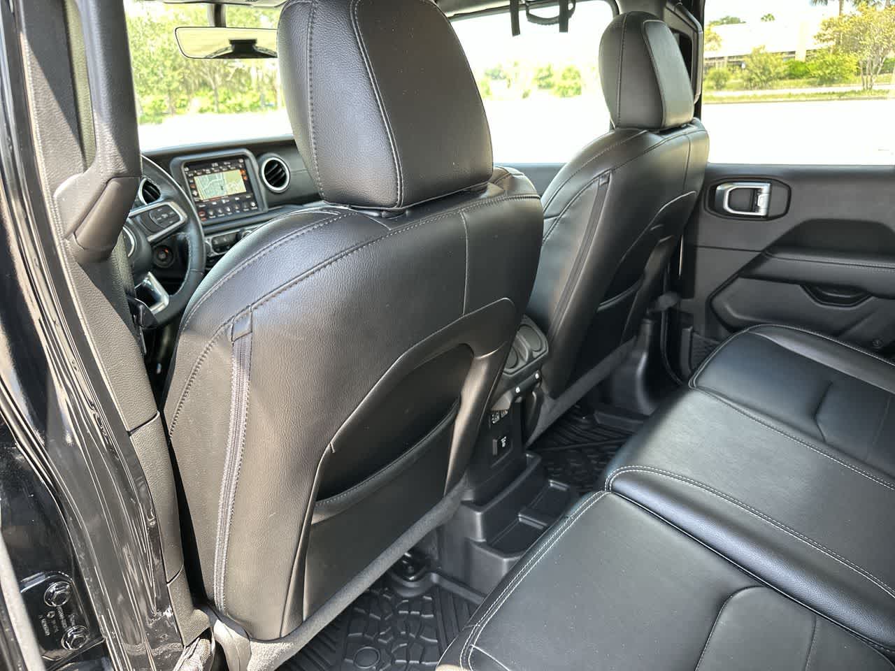 Jeep Wrangler 4xe Unlimited Sahara 4x4 de 2021