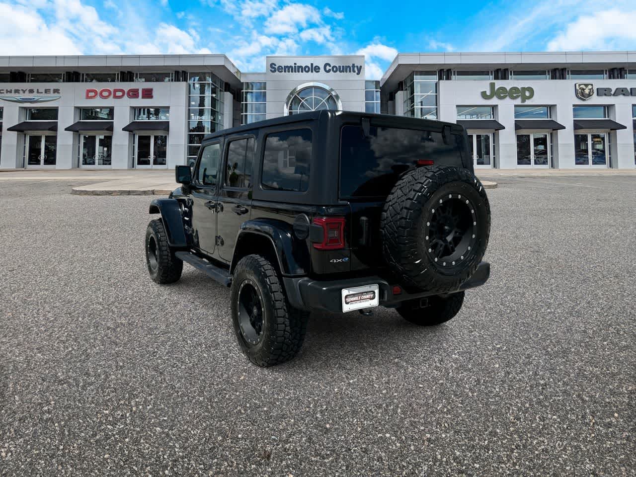 Jeep Wrangler 4xe Unlimited Sahara 4x4 de 2021