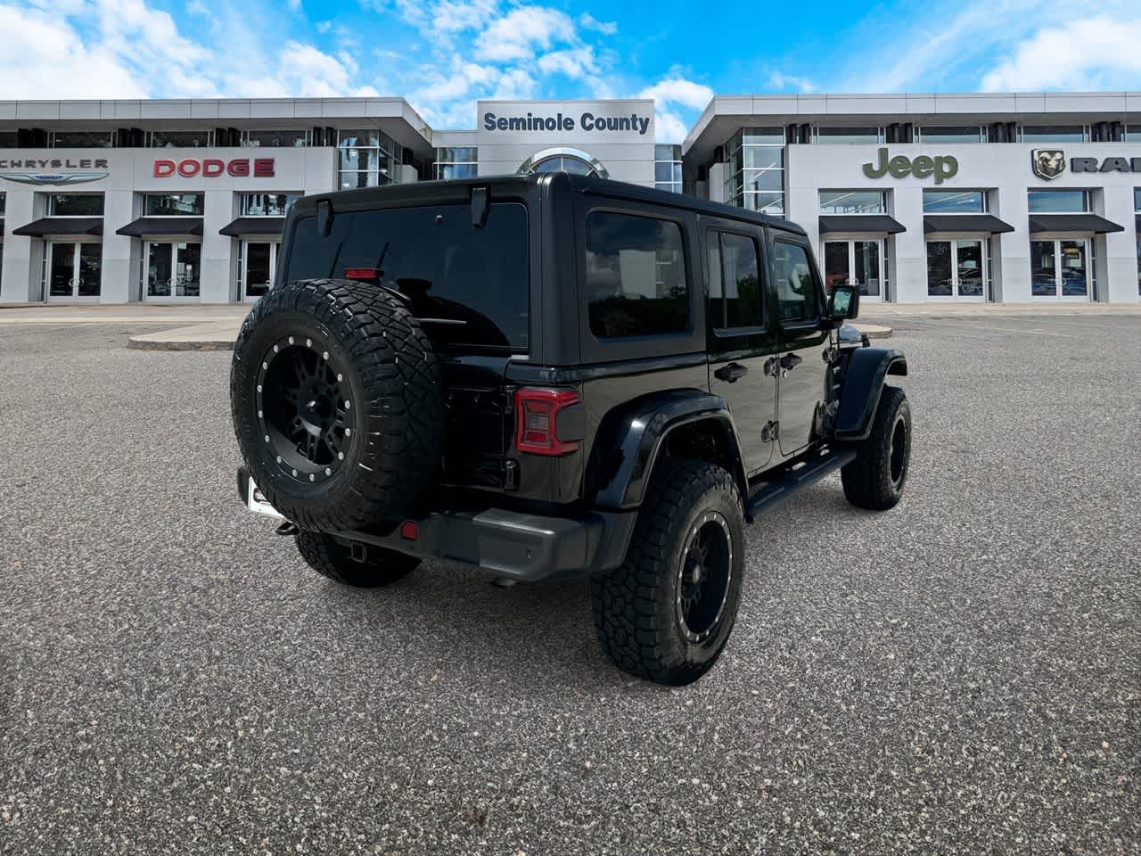 Jeep Wrangler 4xe Unlimited Sahara 4x4 de 2021