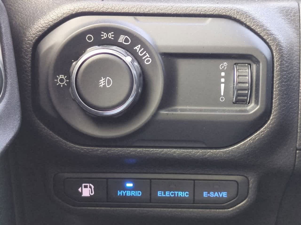 2023 Jeep Wrangler 4xe Sahara 4x4