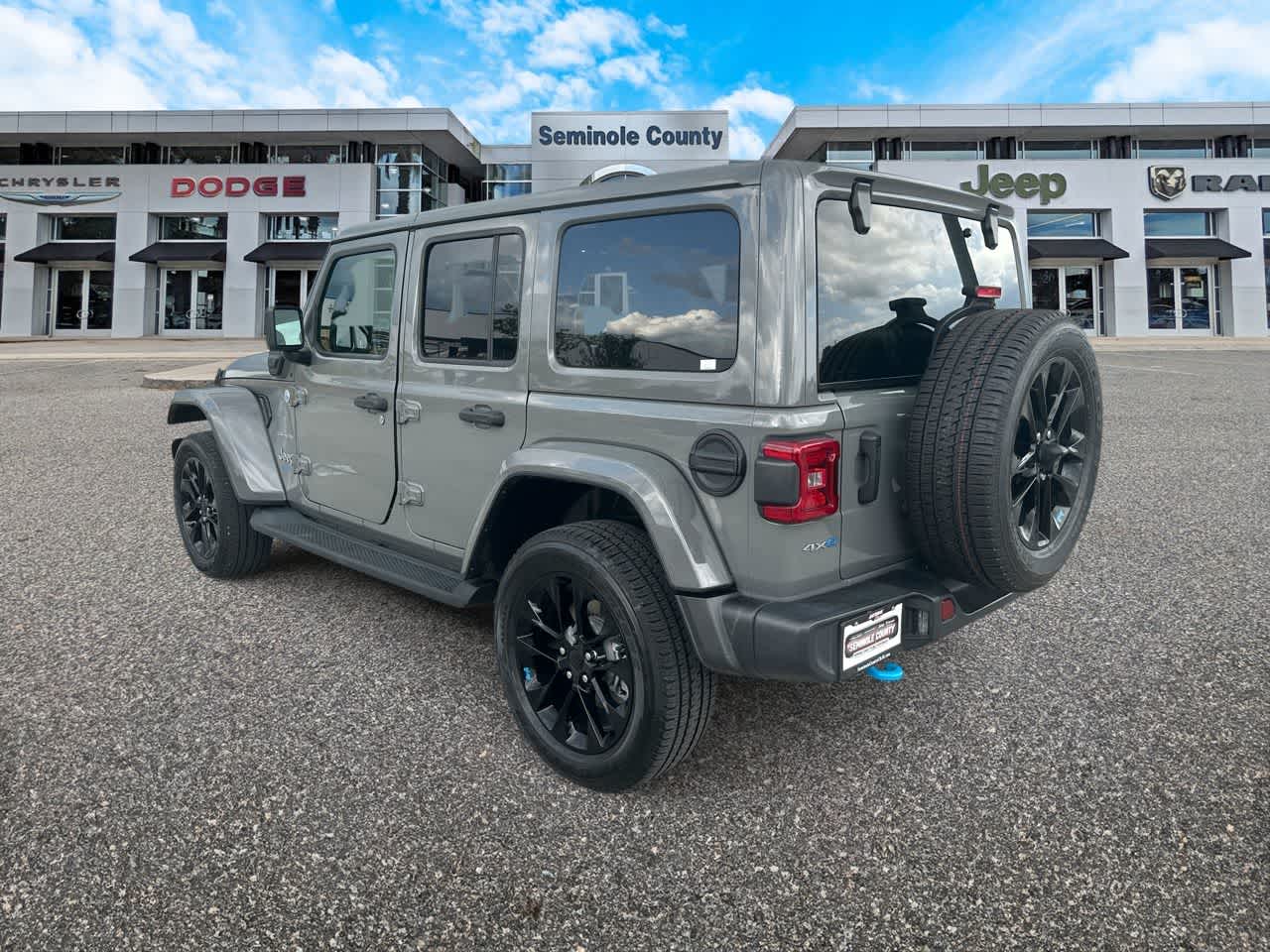 Jeep Wrangler 4xe Unlimited Sahara 4x4 2022