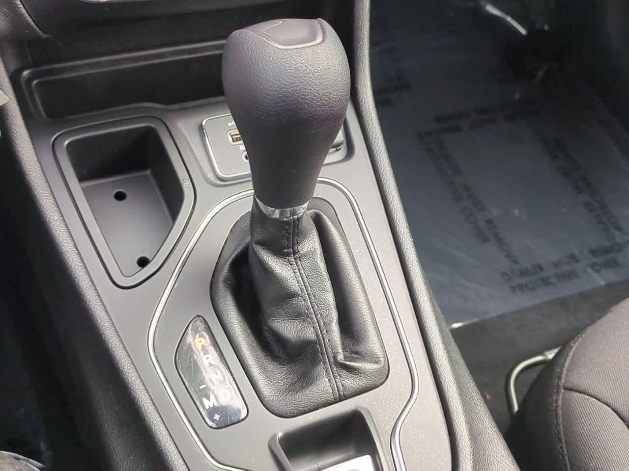 Jeep Cherokee Latitude FWD 2020