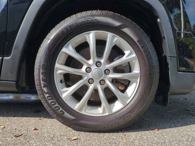 Jeep Cherokee Latitude FWD 2020