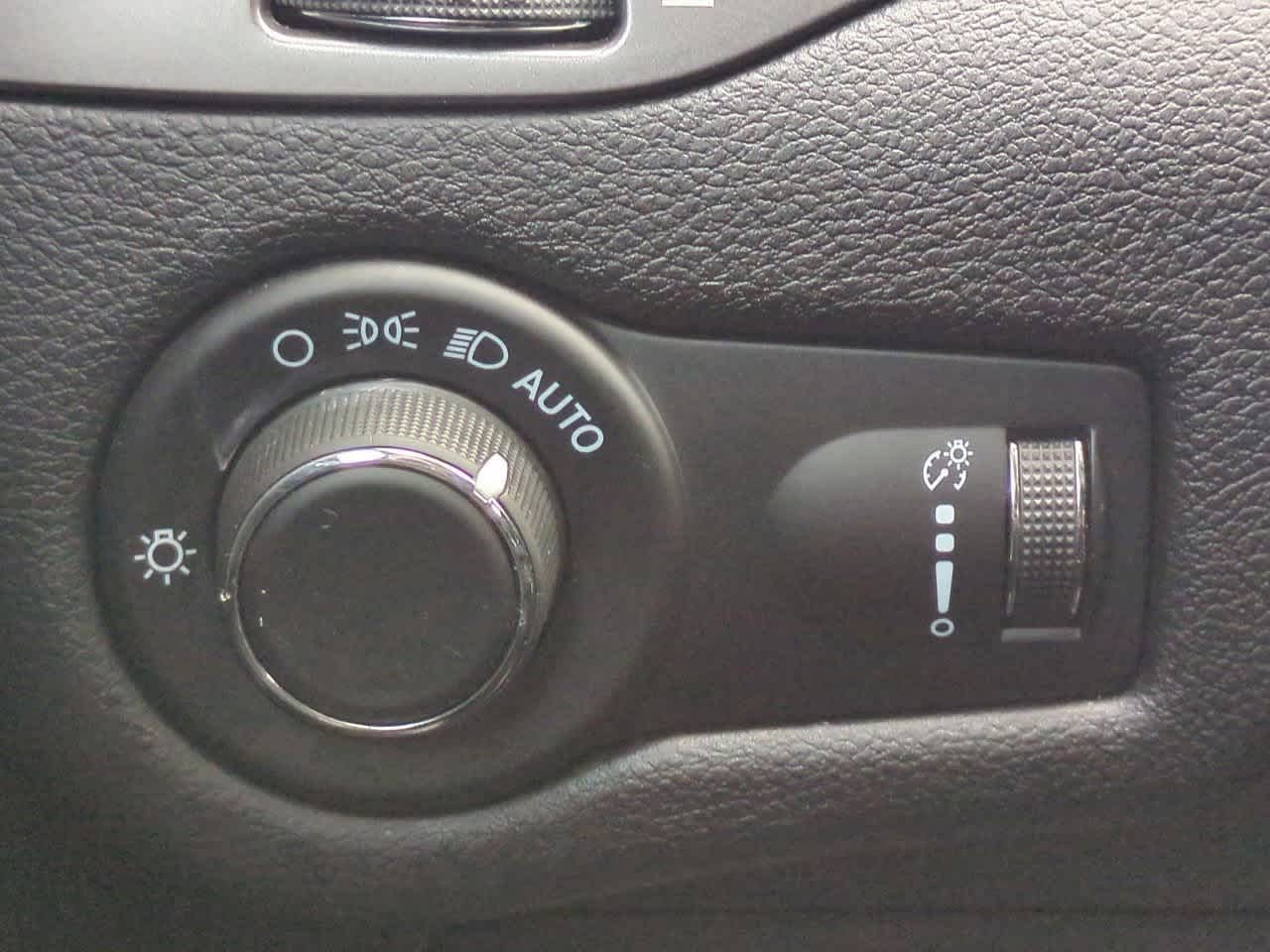 Jeep Cherokee Latitude FWD 2020