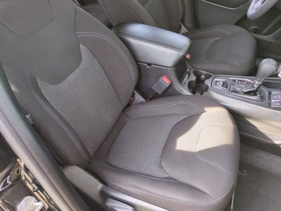 Jeep Cherokee Latitude FWD 2020