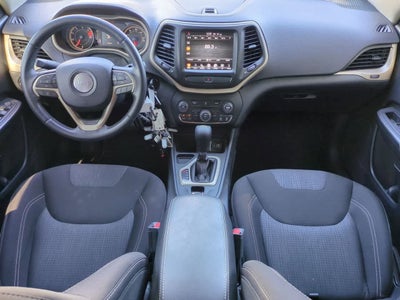 Jeep Cherokee Latitude FWD 2017