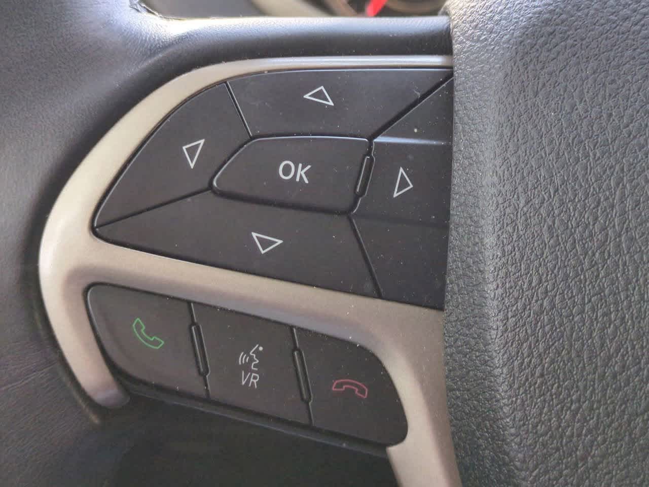 Jeep Cherokee Latitude FWD 2017