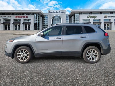 Jeep Cherokee Latitude FWD 2017