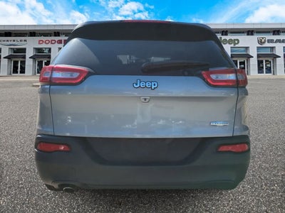 Jeep Cherokee Latitude FWD 2017