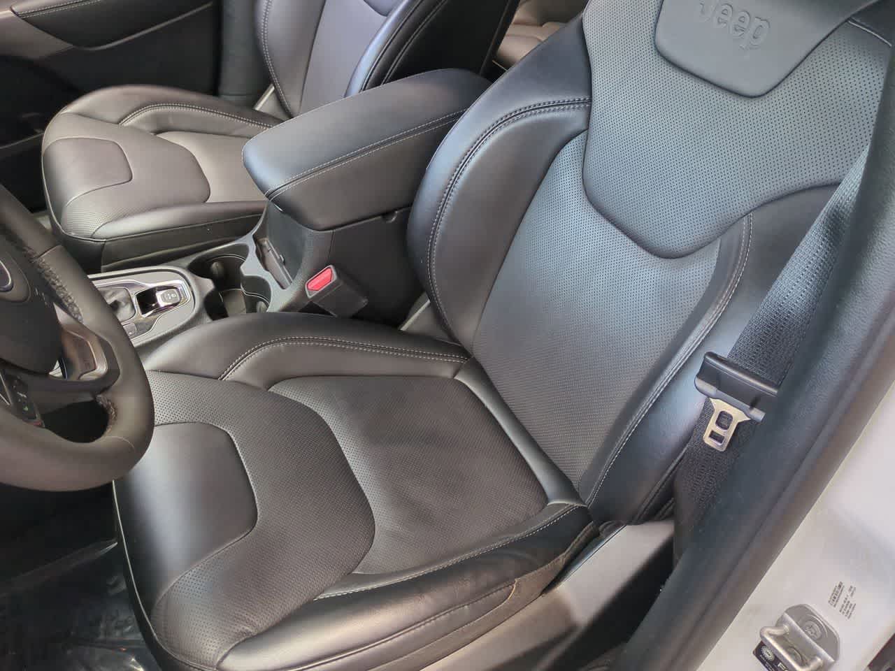Jeep Cherokee Limited 4x4 2022