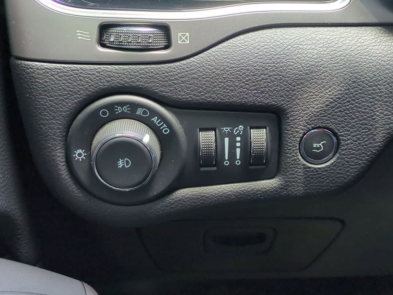 Jeep Cherokee Limited 4x4 2022