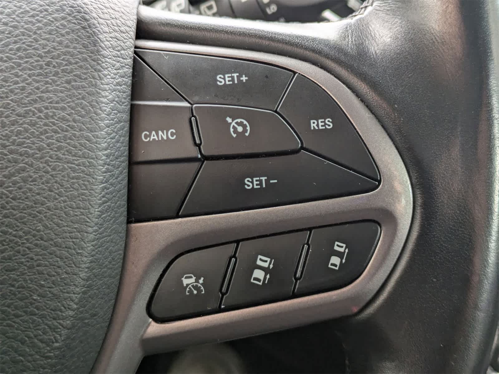 Jeep Cherokee Limited 4X4 2021