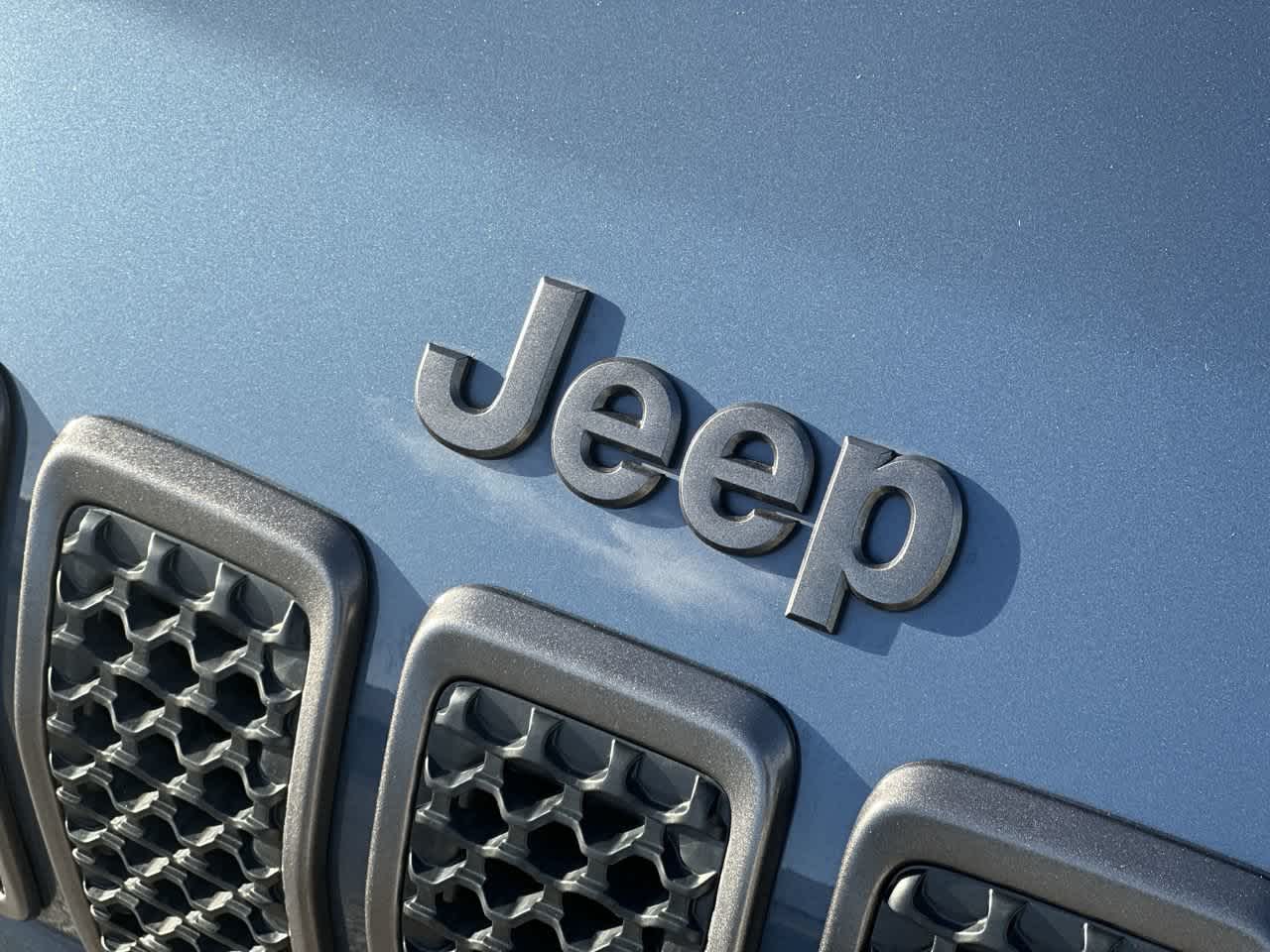 Jeep Cherokee 4x4 80.º aniversario 2021