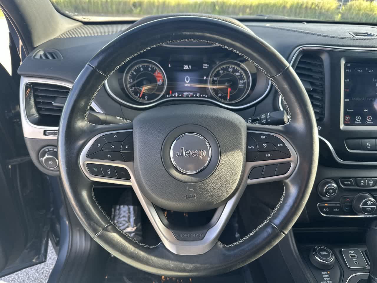 Jeep Cherokee 4x4 80.º aniversario 2021