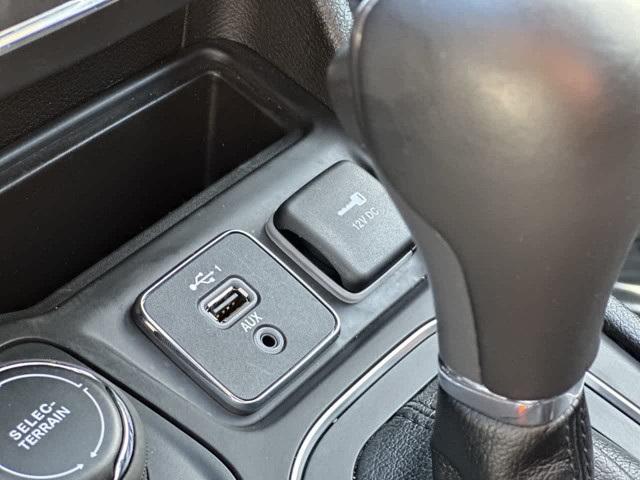 Jeep Cherokee 4x4 80.º aniversario 2021