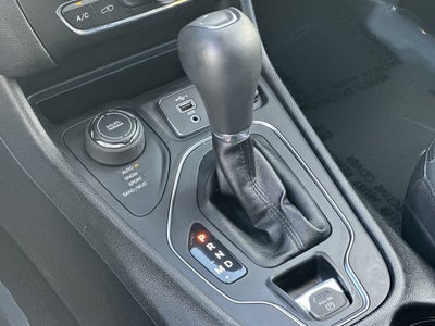 Jeep Cherokee 4x4 80.º aniversario 2021