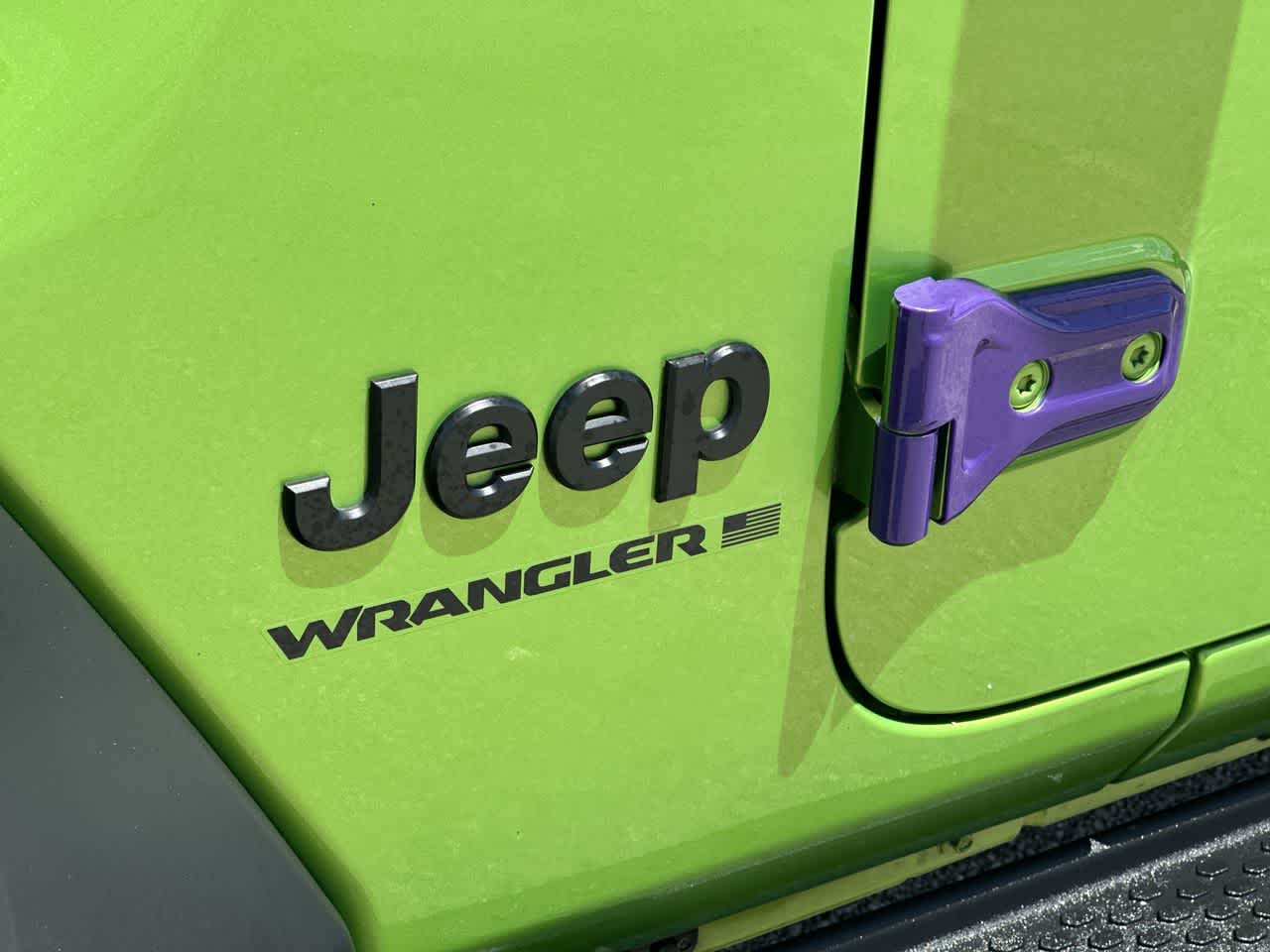 Jeep Wrangler 2025, 2 puertas, versión Sport, 4x4