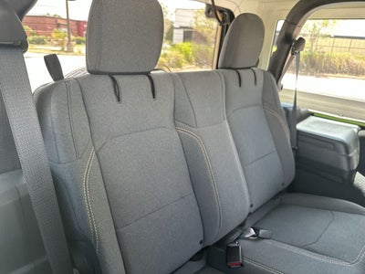 Jeep Wrangler 2025, 2 puertas, versión Sport, 4x4