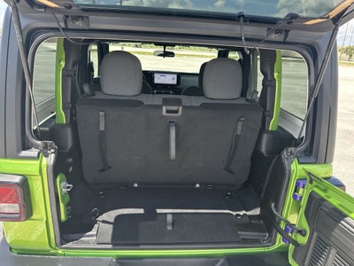 Jeep Wrangler 2025, 2 puertas, versión Sport, 4x4