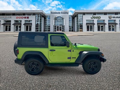 Jeep Wrangler 2025, 2 puertas, versión Sport, 4x4