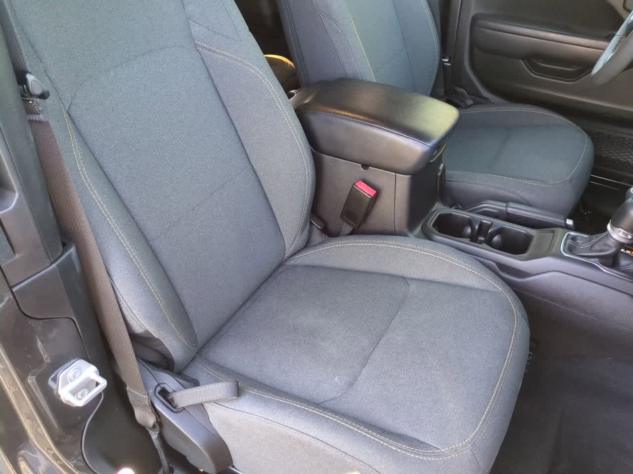 Jeep Wrangler 2024 Sport S 4x4 de 2 puertas