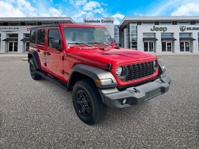 Jeep Wrangler Sport de 4 puertas y tracción 4x4, modelo 2024