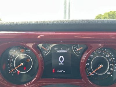 Jeep Wrangler Sport de 4 puertas y tracción 4x4, modelo 2024