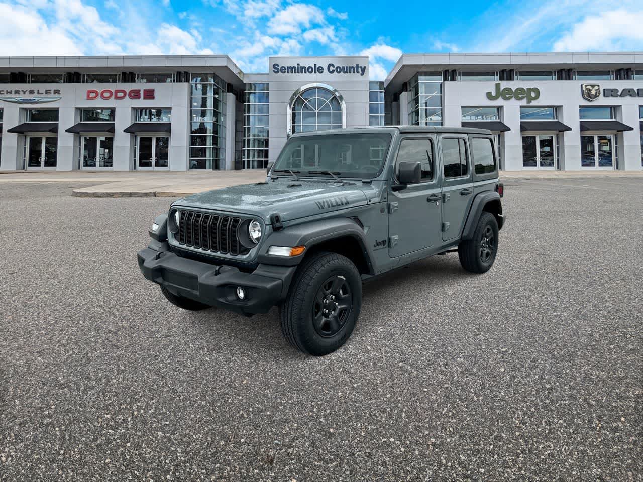 Jeep Wrangler Sport de 4 puertas y tracción 4x4, modelo 2024