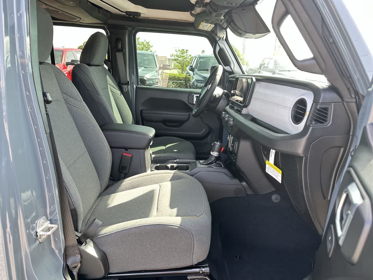 Jeep Wrangler 2026 WRANGLER 4 PUERTAS SPORT S