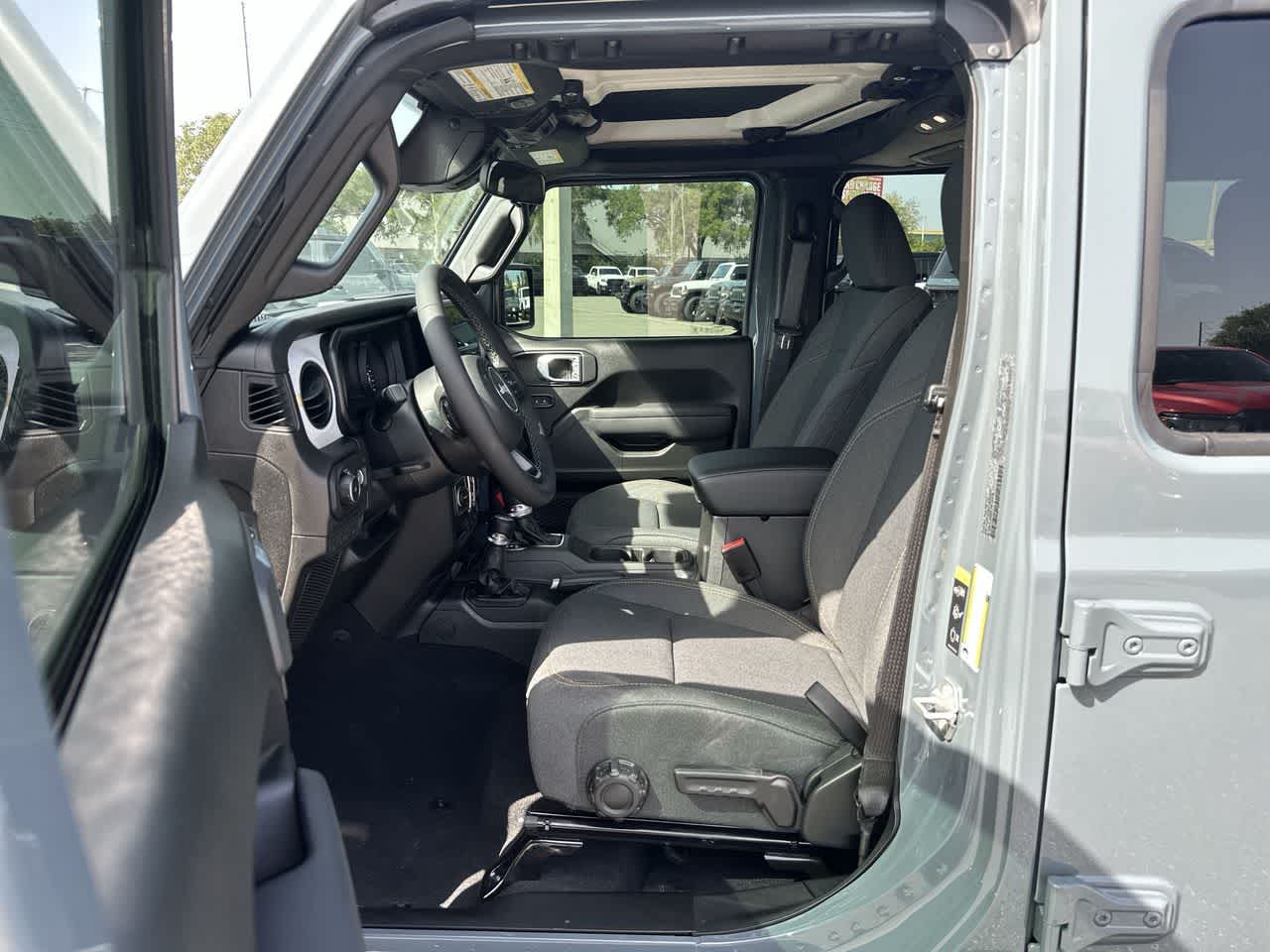 Jeep Wrangler 2026 WRANGLER 4 PUERTAS SPORT S