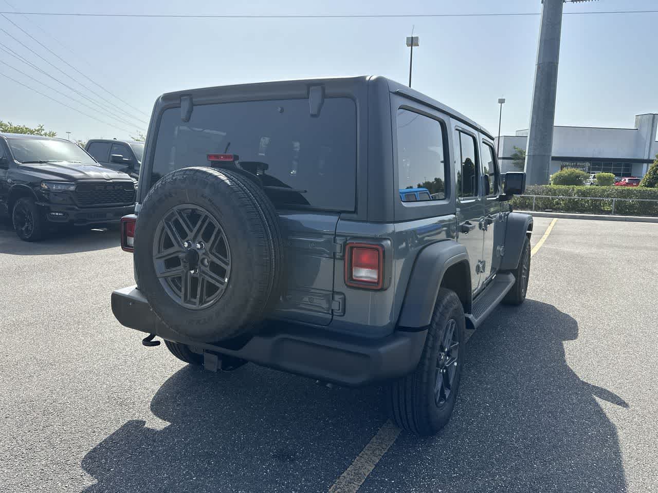 Jeep Wrangler 2026 WRANGLER 4 PUERTAS SPORT S