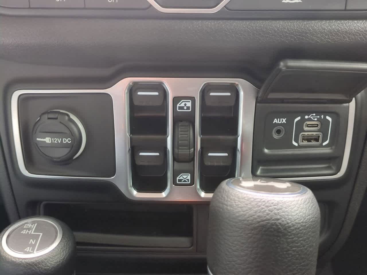 2025 Jeep Wrangler WRANGLER 4-DOOR SPORT