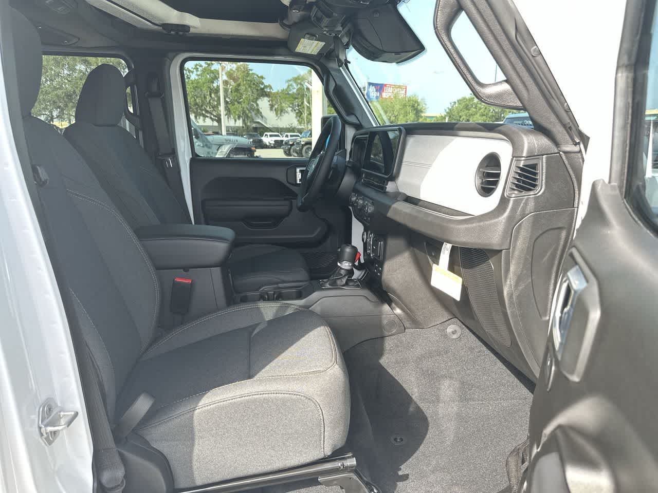 Jeep Wrangler 2026 WRANGLER 4 PUERTAS SPORT S